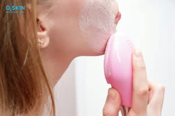Da Mụn Có Nên Dùng Máy Rửa Mặt Không? Hướng Dẫn Sử Dụng An Toàn Da Mụn Có Nên Dùng Máy Rửa Mặt Không? Hướng Dẫn Sử Dụng An Toàn
