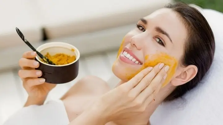 Cách Làm Mặt Nạ Bột Nghệ Đơn Giản Tại Nhà Giúp Sáng Da, Mờ Thâm