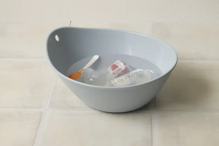 Chậu Rửa Mặt Richell: Kháng Khuẩn, An Toàn & Tiện Lợi Cho Bé Chậu Rửa Mặt Richell: Kháng Khuẩn, An Toàn & Tiện Lợi Cho Bé