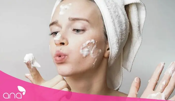 Có Nên Rửa Mặt Bằng Kem Đánh Răng: Lợi Ích, Tác Hại Và Lưu Ý Quan Trọng Có Nên Rửa Mặt Bằng Kem Đánh Răng: Lợi Ích, Tác Hại Và Lưu Ý Quan Trọng