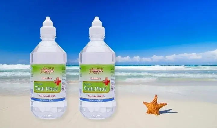 Có Nên Rửa Mặt Bằng Nước Muối Sinh Lý Không? Lợi Ích, Tác Hại Và Lưu Ý