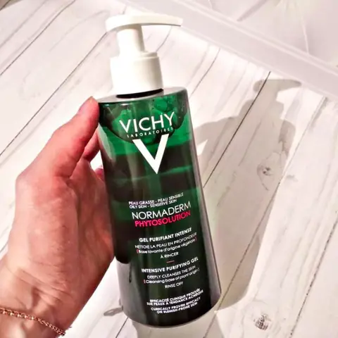 Gel Rửa Mặt Vichy Normaderm: Công Dụng, Thành Phần & Cách Chọn Cho Da Dầu Mụn