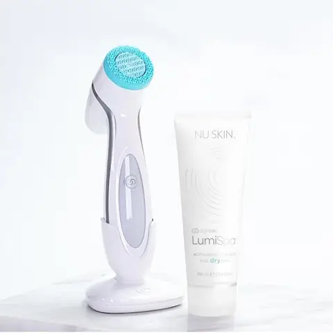 Máy Rửa Mặt Lumispa Có Lừa Đảo Không? Sự Thật Cần Biết Trước Khi Mua
