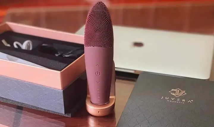Review Máy Rửa Mặt: Có Nên Dùng? Top Loại Tốt Nhất & Hướng Dẫn Chọn