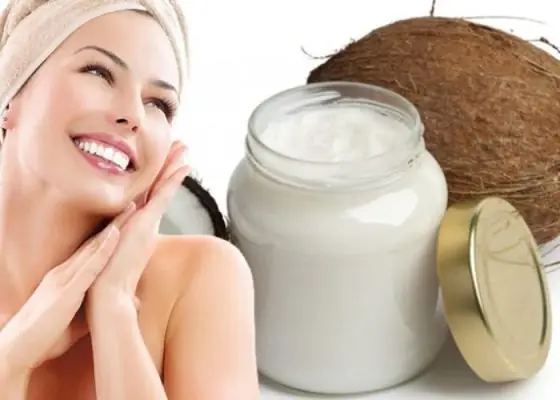 Rửa Mặt Bằng Nước Dừa Có Ăn Nắng Không? Giải Đáp Từ Chuyên Gia Rửa Mặt Bằng Nước Dừa Có Ăn Nắng Không? Giải Đáp Từ Chuyên Gia