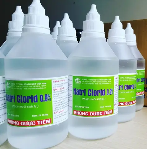 Rửa Mặt Bằng Nước Muối Có Bắt Nắng Không? Lưu Ý Để Da Khỏe Mạnh