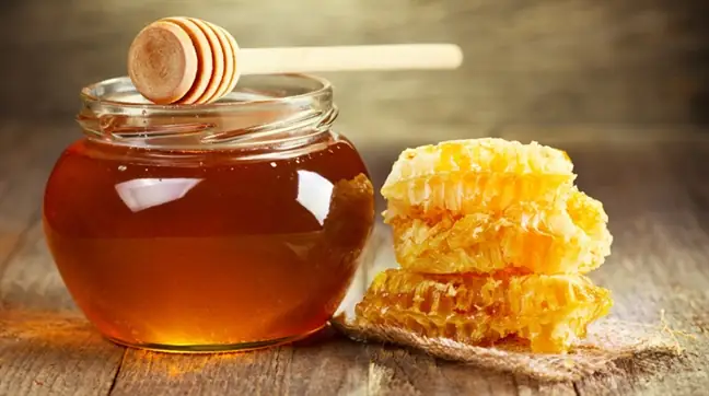 Rửa Mặt Bằng Trà Xanh Và Muối: Hướng Dẫn Chi Tiết, Lợi Ích Và Lưu Ý Rửa Mặt Bằng Trà Xanh Và Muối: Hướng Dẫn Chi Tiết, Lợi Ích Và Lưu Ý