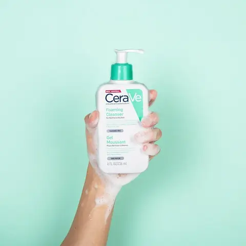Sữa Rửa Mặt Cerave Dạng Gel: Chọn Loại Nào Phù Hợp Cho Da Bạn? Sữa Rửa Mặt Cerave Dạng Gel: Chọn Loại Nào Phù Hợp Cho Da Bạn?