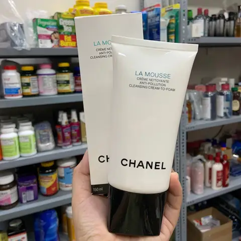 Sữa Rửa Mặt Chanel: Review, Công Dụng Và Cách Chọn Sản Phẩm Phù Hợp Sữa Rửa Mặt Chanel: Review, Công Dụng Và Cách Chọn Sản Phẩm Phù Hợp