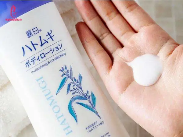 Top Sữa Rửa Mặt Cleansing Foam Nhật Bản: Hatomugi, Softymo & Thương Hiệu Phổ Biến Top Sữa Rửa Mặt Cleansing Foam Nhật Bản: Hatomugi, Softymo & Thương Hiệu Phổ Biến