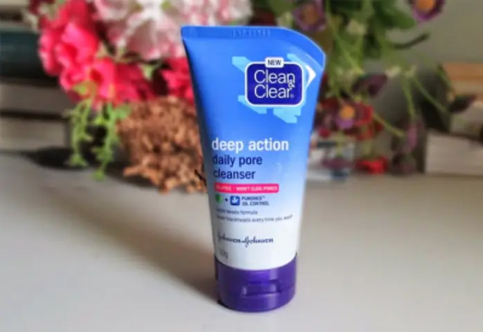 Sữa Rửa Mặt Có Hạt Scrub: Lựa Chọn Tốt Nhất Cho Làn Da Sạch Sâu & Tẩy Tế Bào Chết