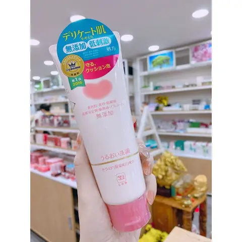 Sữa Rửa Mặt Cow: Review Chi Tiết, Công Dụng & Loại Phù Hợp Cho Da Nhạy Cảm Sữa Rửa Mặt Cow: Review Chi Tiết, Công Dụng & Loại Phù Hợp Cho Da Nhạy Cảm