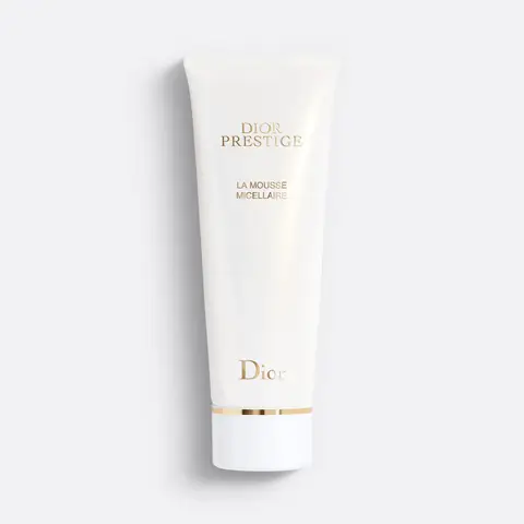 Sữa Rửa Mặt Dior: Đánh Giá, Lợi Ích & Nơi Mua Chính Hãng Sữa Rửa Mặt Dior: Đánh Giá, Lợi Ích & Nơi Mua Chính Hãng