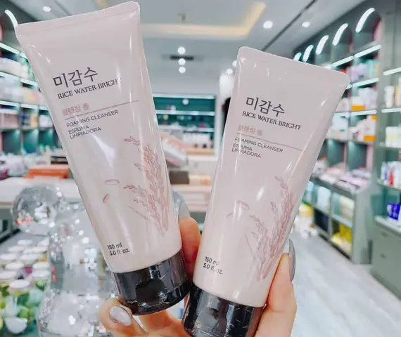 Review Sữa Rửa Mặt Gạo Hàn Quốc: Công Dụng, Thành Phần Và Lựa Chọn Tốt Nhất