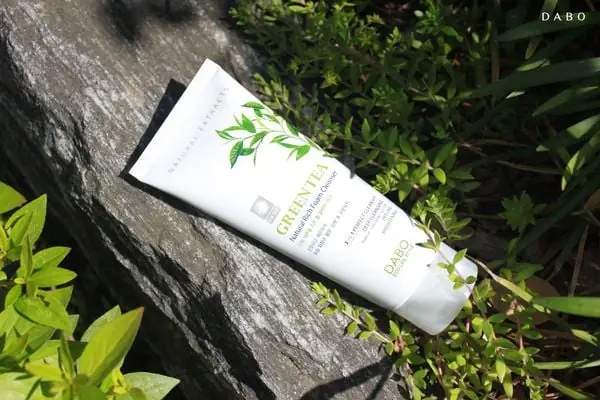 Sữa Rửa Mặt Trà Xanh Dabo Green Tea Natural Rich Foam Cleanser: Công Dụng, Review & Lợi Ích Sữa Rửa Mặt Trà Xanh Dabo Green Tea Natural Rich Foam Cleanser: Công Dụng, Review & Lợi Ích