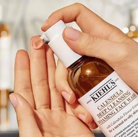 Sữa Rửa Mặt Hoa Cúc Kiehl's: Công Dụng, Thành Phần & Lưu Ý Sử Dụng Cho Làn Da Khỏe Mạnh