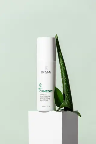 Sữa Rửa Mặt Image Ormedic: Công Dụng, Thành Phần & Review Chi Tiết Sữa Rửa Mặt Image Ormedic: Công Dụng, Thành Phần & Review Chi Tiết
