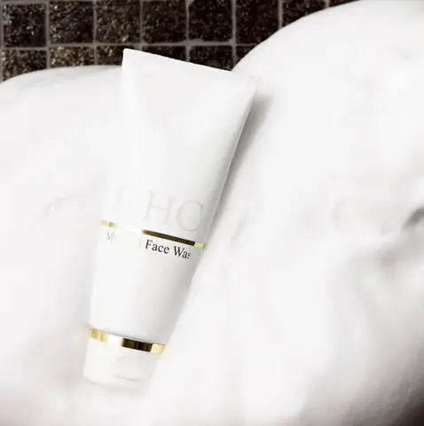 Sữa Rửa Mặt Khoáng Chất Dhc Mineral Face Wash: Công Dụng, Thành Phần & Review Chi Tiết