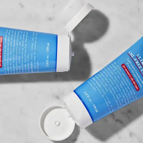 Sữa Rửa Mặt Kiehl's Ultra Facial Oil-free Cleanser: Công Dụng, Thành Phần & Ai Nên Dùng?