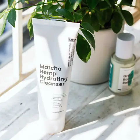 Sữa Rửa Mặt Krave Beauty Matcha Hemp: Review, Công Dụng Và Hướng Dẫn Sử Dụng Sữa Rửa Mặt Krave Beauty Matcha Hemp: Review, Công Dụng Và Hướng Dẫn Sử Dụng