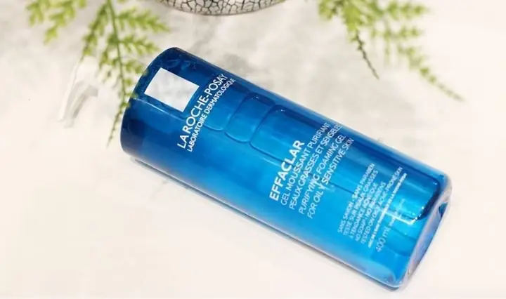 Sữa Rửa Mặt La Roche-posay Có Đẩy Mụn Không: Giải Đáp Chi Tiết Cho Da Mụn Sữa Rửa Mặt La Roche-posay Có Đẩy Mụn Không: Giải Đáp Chi Tiết Cho Da Mụn