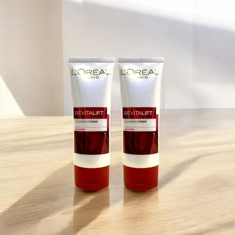 Sữa Rửa Mặt L'oréal Đỏ: Công Dụng, Loại Phổ Biến & Cách Chọn Tốt Nhất Sữa Rửa Mặt L'oréal Đỏ: Công Dụng, Loại Phổ Biến & Cách Chọn Tốt Nhất