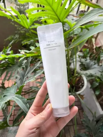 Sữa Rửa Mặt Muji Nhật Bản: Review, Thành Phần & Nên Chọn Loại Nào?