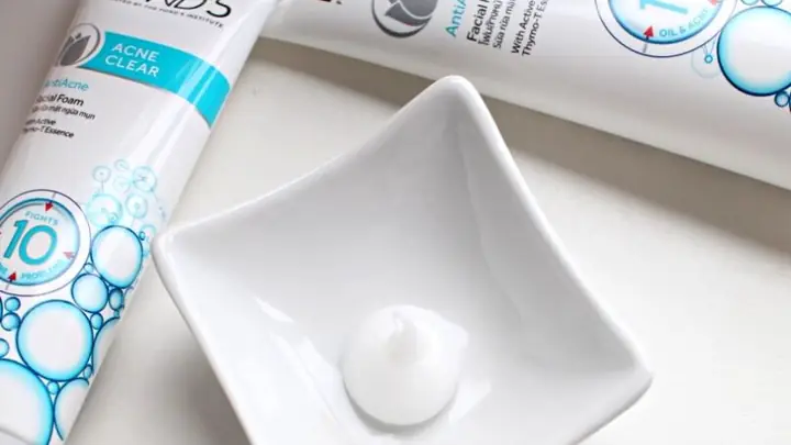 Sữa Rửa Mặt Pond's Acne Clear Có Tốt Không? Review Chi Tiết & Lời Khuyên Sữa Rửa Mặt Pond's Acne Clear Có Tốt Không? Review Chi Tiết & Lời Khuyên
