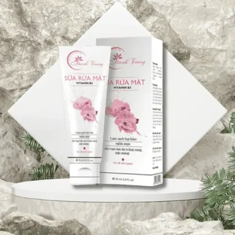 Sữa Rửa Mặt Thanh Trang Vitamin B3: Công Dụng, Giá & Cách Chọn Mua
