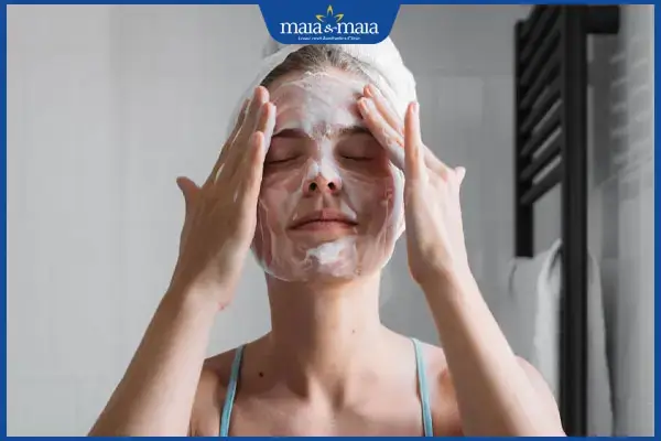 Sữa Rửa Mặt Trị Rỗ: Bí Quyết Chọn Lựa & Sử Dụng Hiệu Quả Cho Làn Da Mịn Màng Sữa Rửa Mặt Trị Rỗ: Bí Quyết Chọn Lựa & Sử Dụng Hiệu Quả Cho Làn Da Mịn Màng