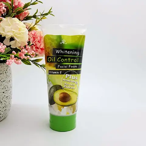 Sữa Rửa Mặt Whitening Oil Control Có Tốt Không? Đánh Giá Chi Tiết & Lựa Chọn Phù Hợp Sữa Rửa Mặt Whitening Oil Control Có Tốt Không? Đánh Giá Chi Tiết & Lựa Chọn Phù Hợp