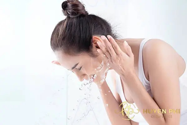 Thoa Kem Chống Nắng Bao Lâu Thì Rửa Mặt: Hướng Dẫn Chi Tiết Từ Chuyên Gia