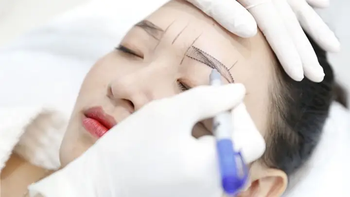 Xăm Lông Mày Bao Lâu Thì Được Rửa Mặt & Chăm Sóc Đúng Cách? Xăm Lông Mày Bao Lâu Thì Được Rửa Mặt & Chăm Sóc Đúng Cách?